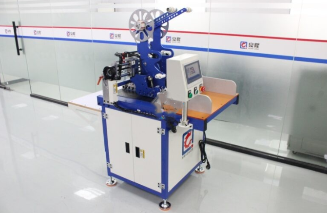 Máy dán băng keo 2 mặt đẩy tay QL-500-2A-S - ảnh 1
