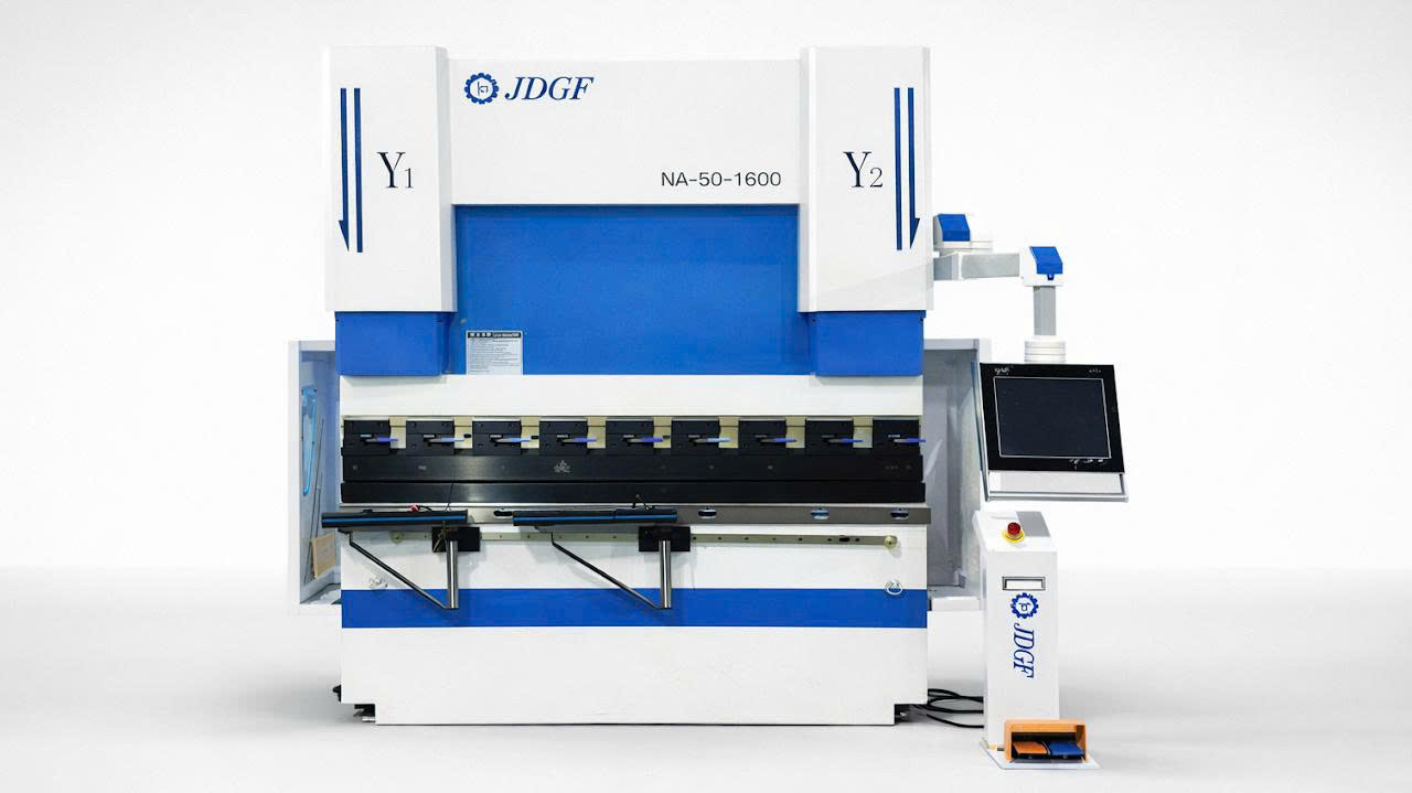 Máy chấn CNC 50T1600