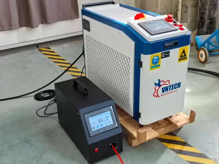 Máy hàn laser 1500W VNT-WELD (Sup28T 4 in 1)