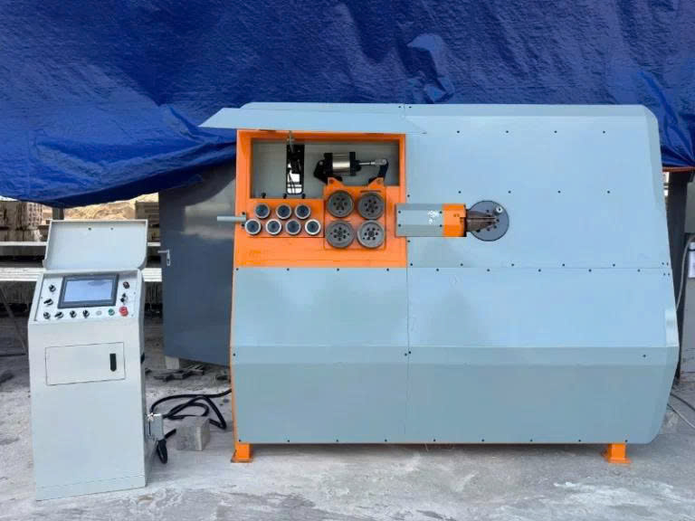 Máy bẻ đai thép tự động CNC 2D-5012