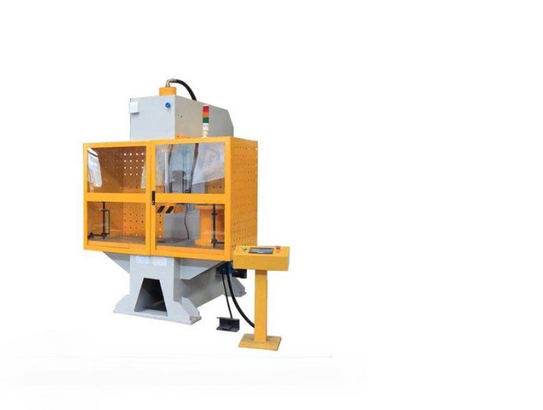 Máy ép thủy lực khung C loại 160 tấn